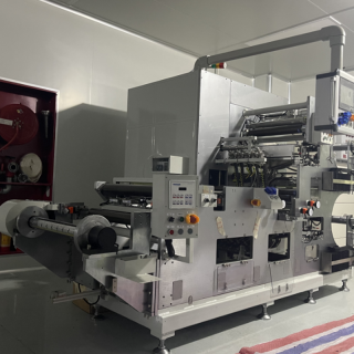 方形電芯分切機