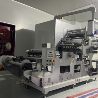 刀片電芯分切機